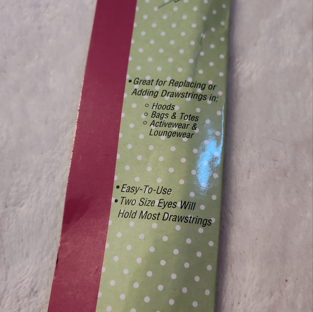 NWT! Drawstring Threader - Picture 3 of 7